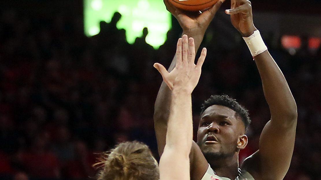 Trier, Ayton help Wildcats eventually pull away from UMBC